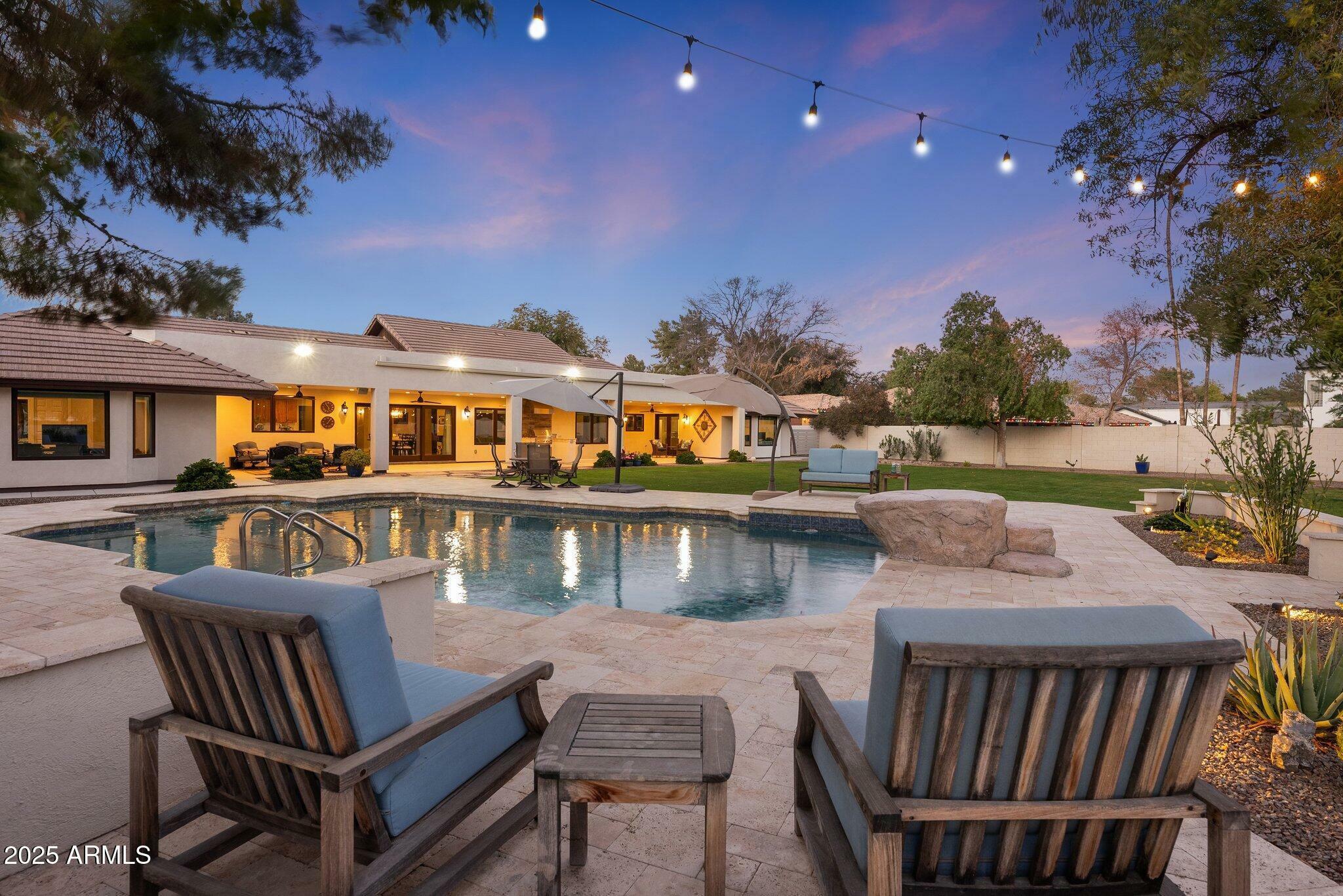 Property Photo: 2031 E La Vieve Lane AZ 85284
