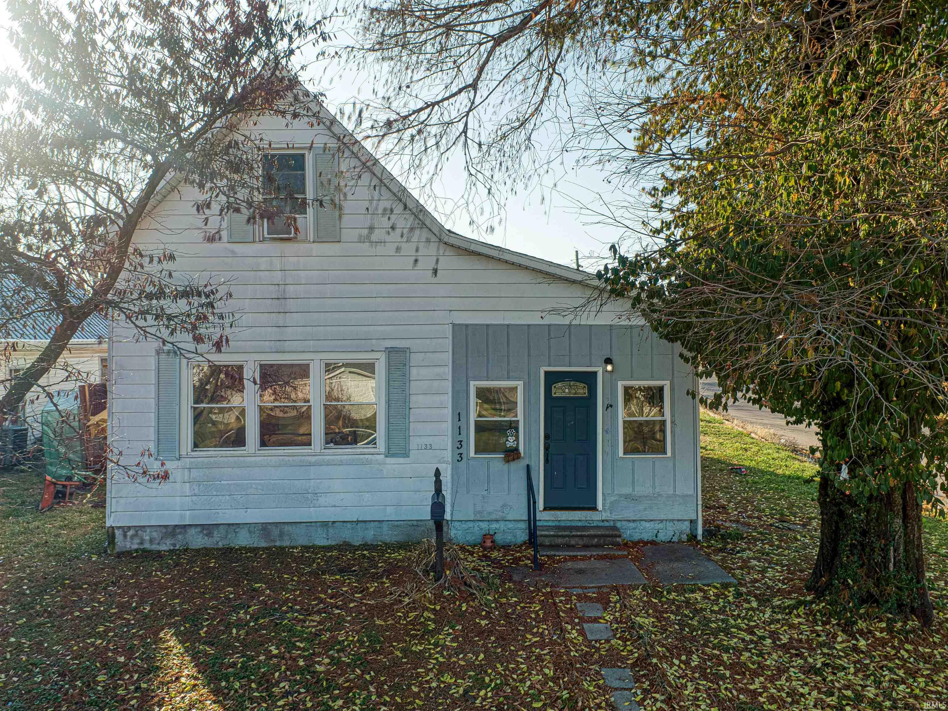 Property Photo:  1133 N Locust Street  IN 47620 