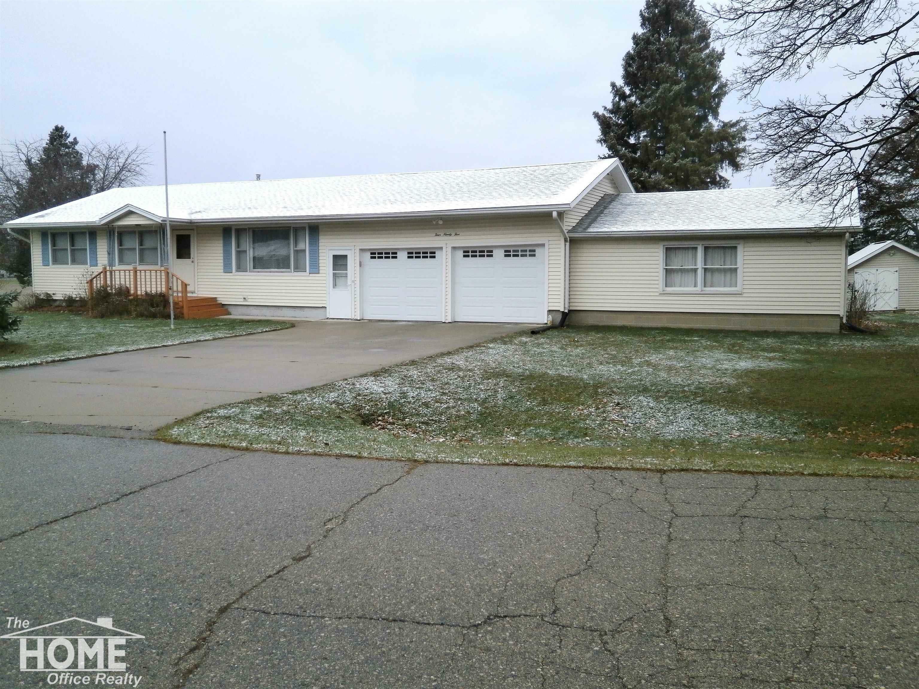 495 Velma Avenue  Owosso MI 48867 photo