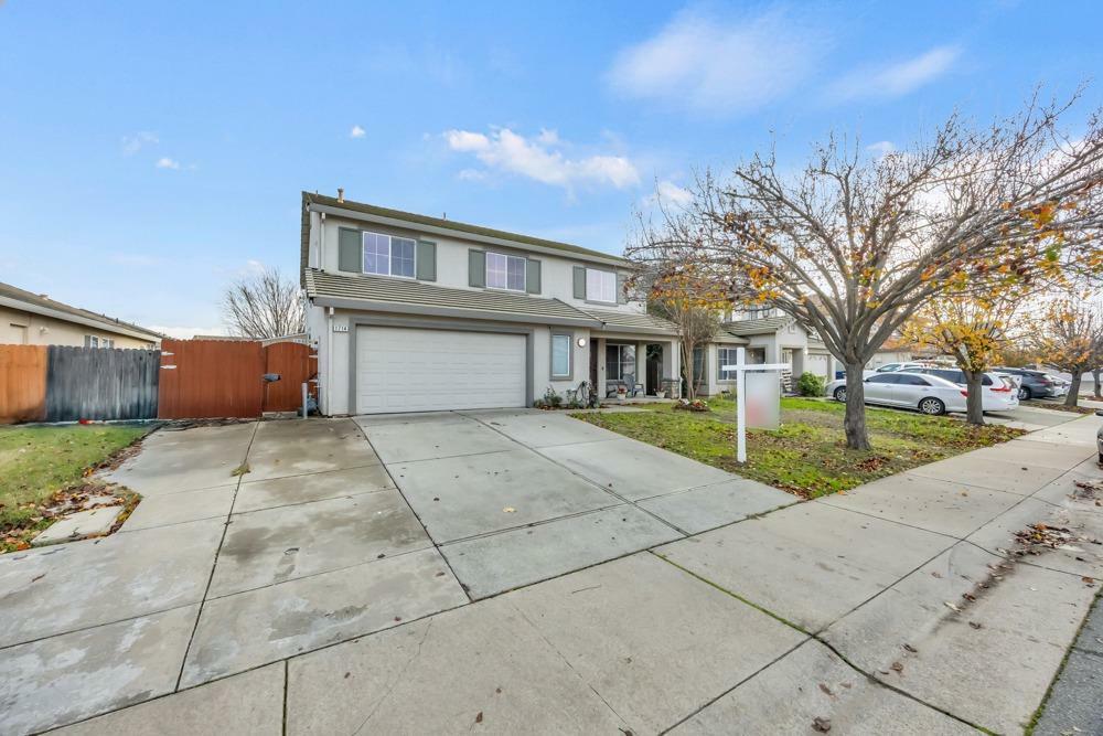 Property Photo:  1714 Rosehall Way  CA 95832 