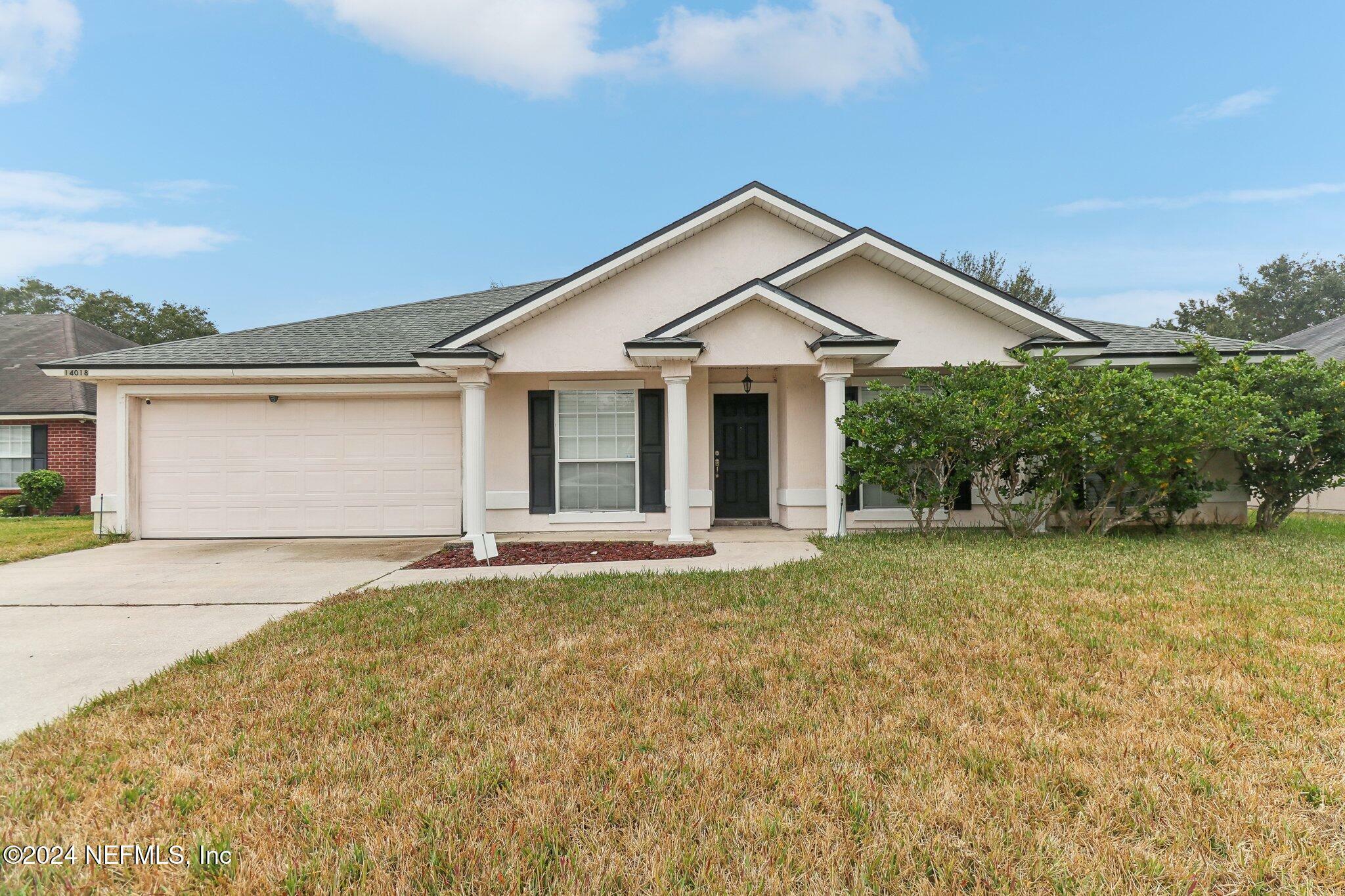 Property Photo:  14018 Fish Eagle Drive E  FL 32226 