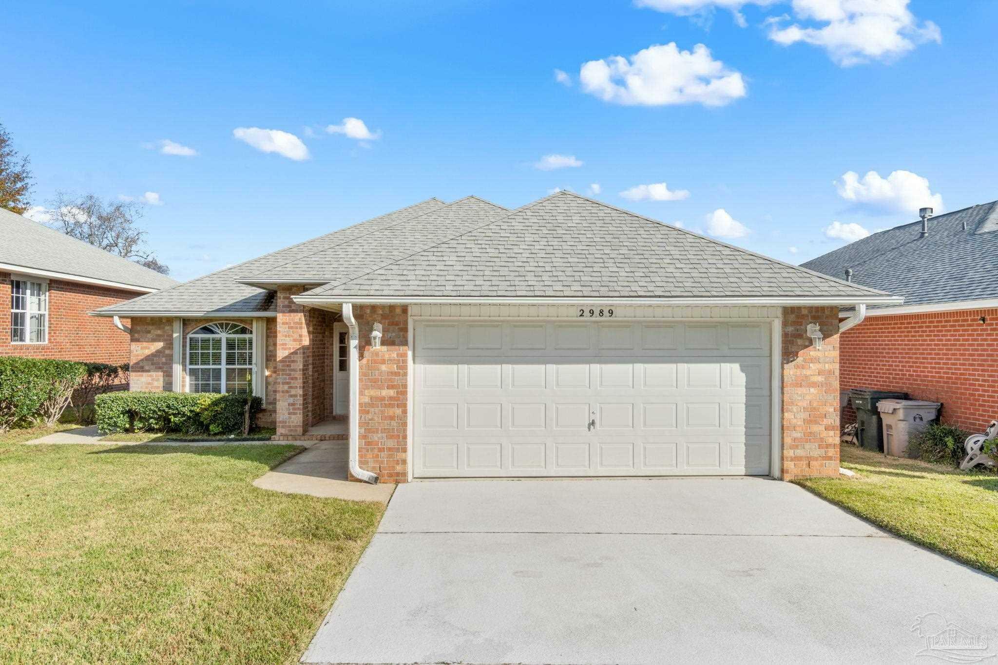 Property Photo:  2989 Turners Meadow Rd  FL 32514 