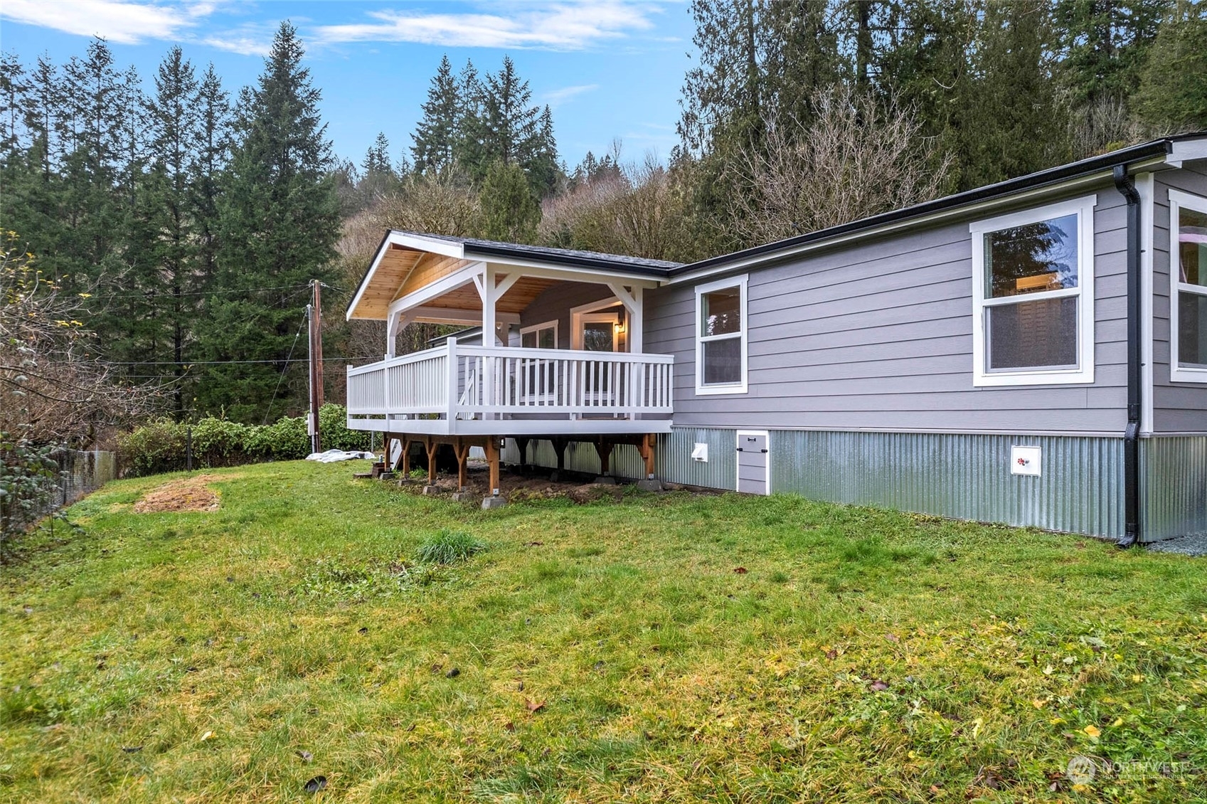 Property Photo: 52645 Railroad Avenue WA 98283