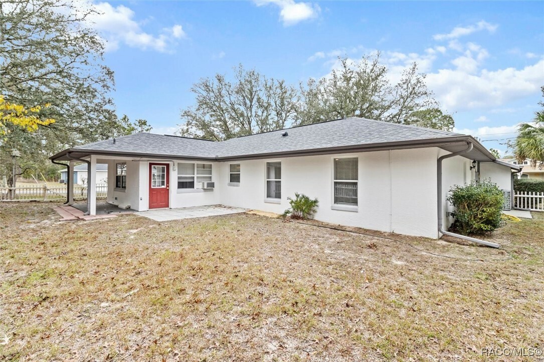 Property Photo:  8370 N Amboy Drive  FL 34433 