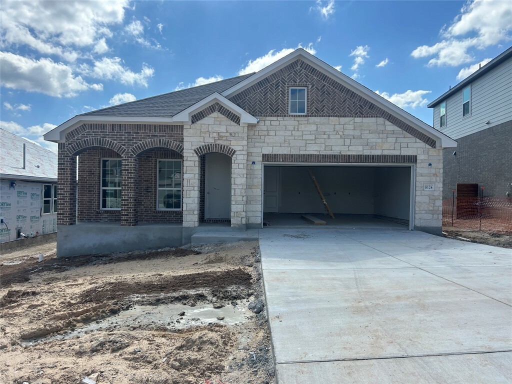 Property Photo: 8124 Grenadier Drive TX 78738