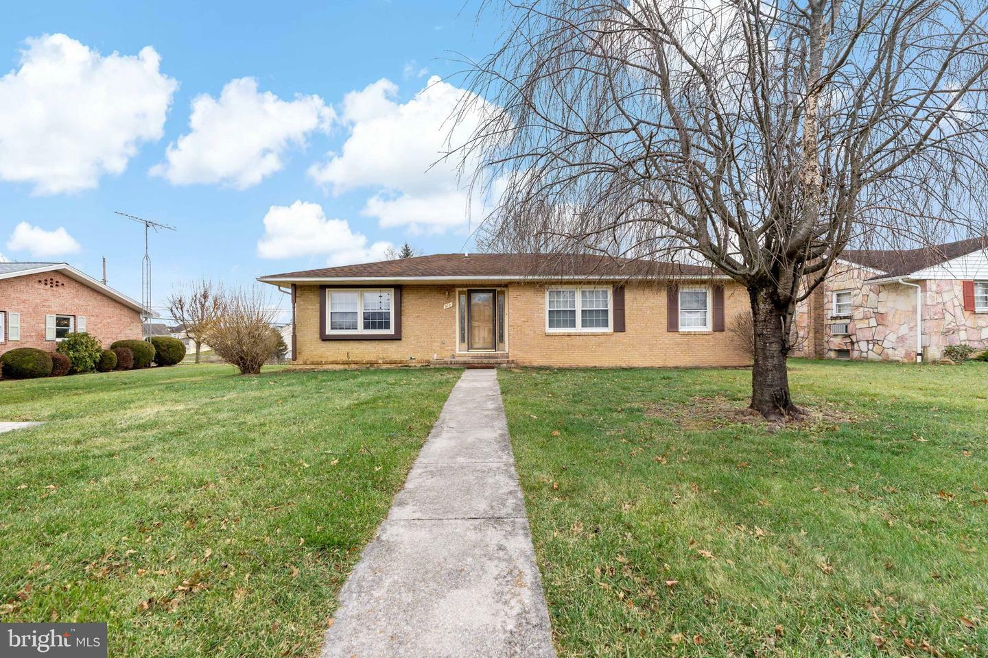 Property Photo: 312 Princeton Street WV 25404