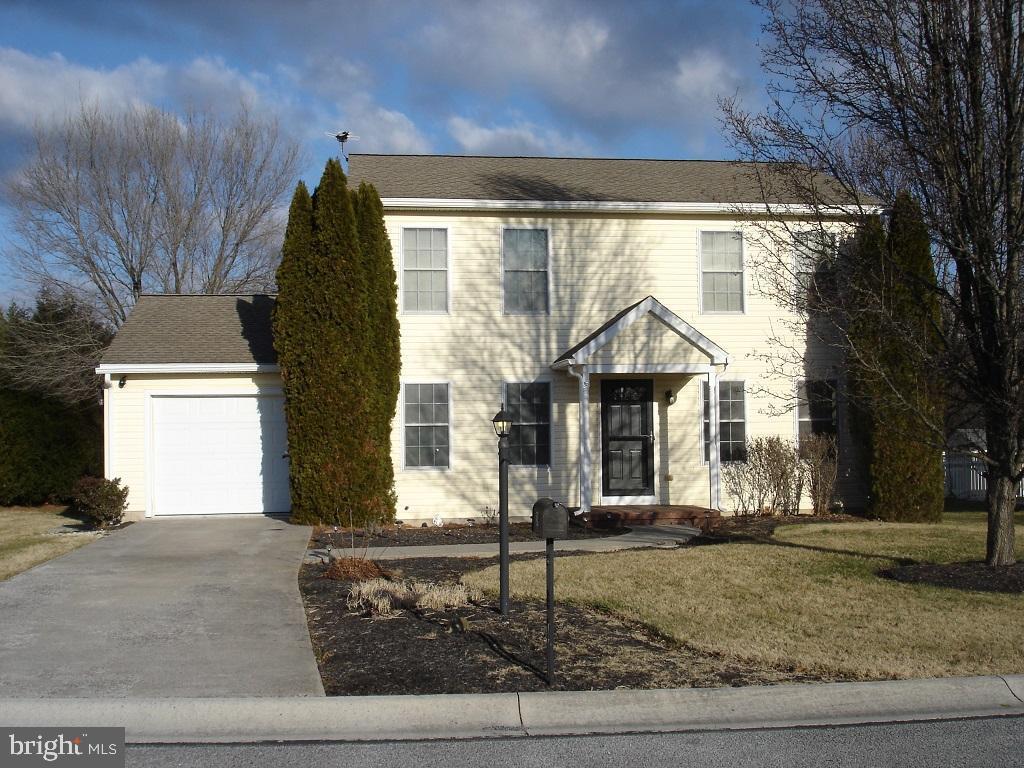 Property Photo: 39 Glenwood Drive PA 17307