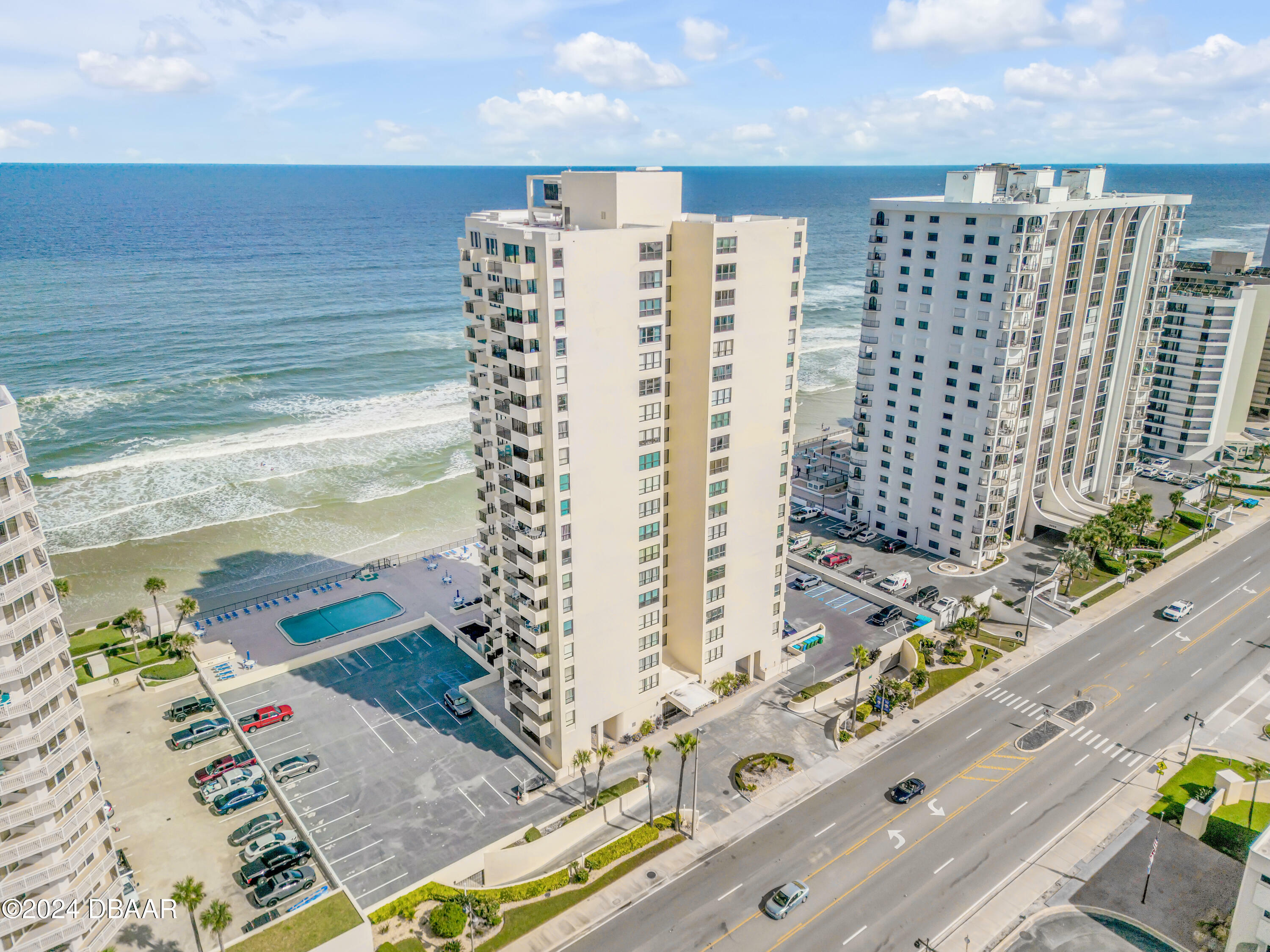 Property Photo: 2987 S Atlantic Avenue FL 32118