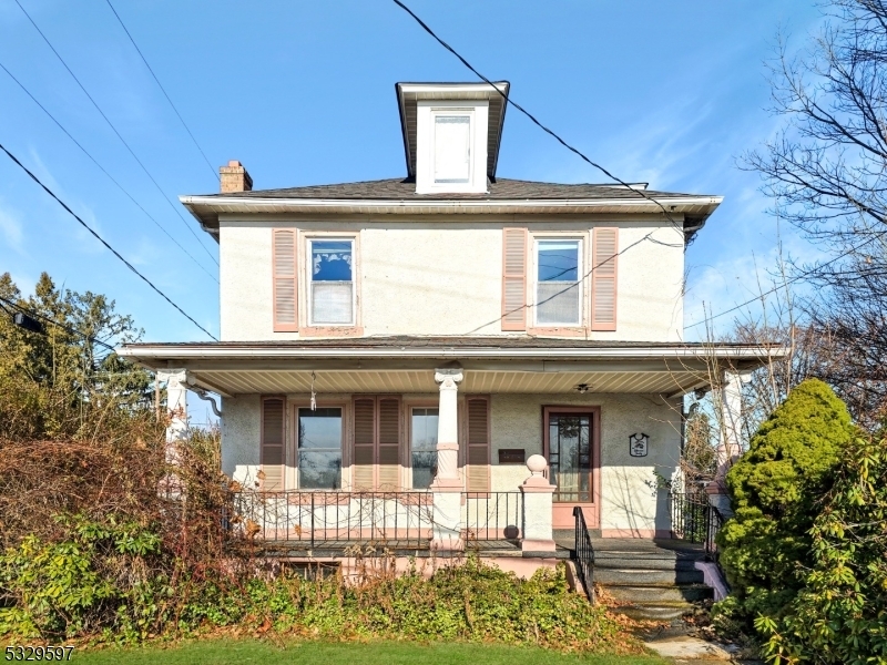 Property Photo:  755 High St  NJ 08865 