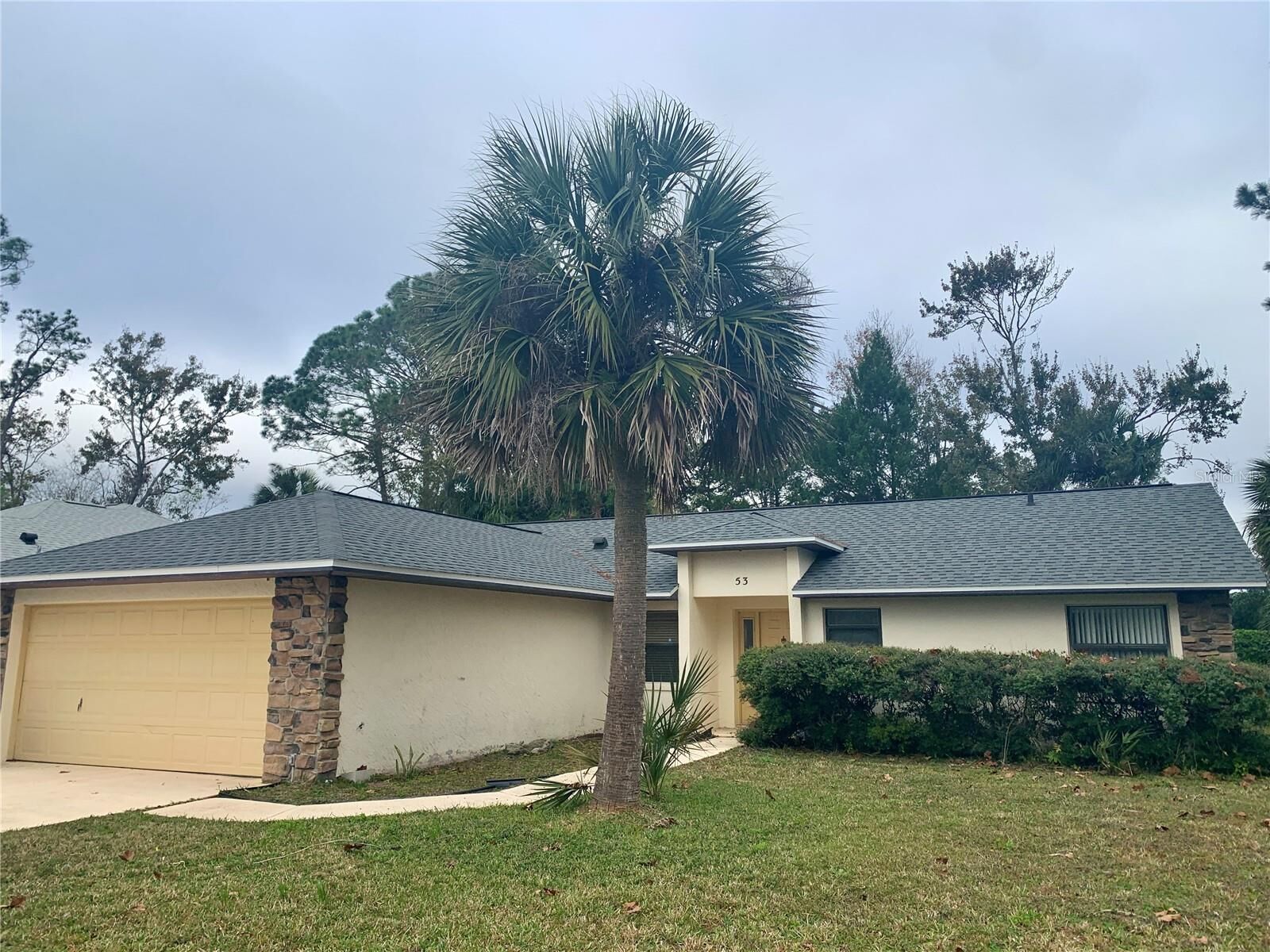 Property Photo: 53 Barrington Drive FL 32137