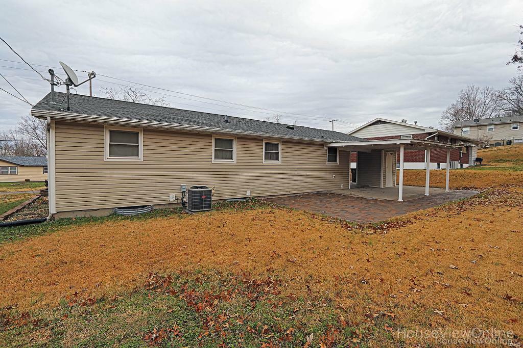 Property Photo:  245 Edgewood Drive  MO 63703 