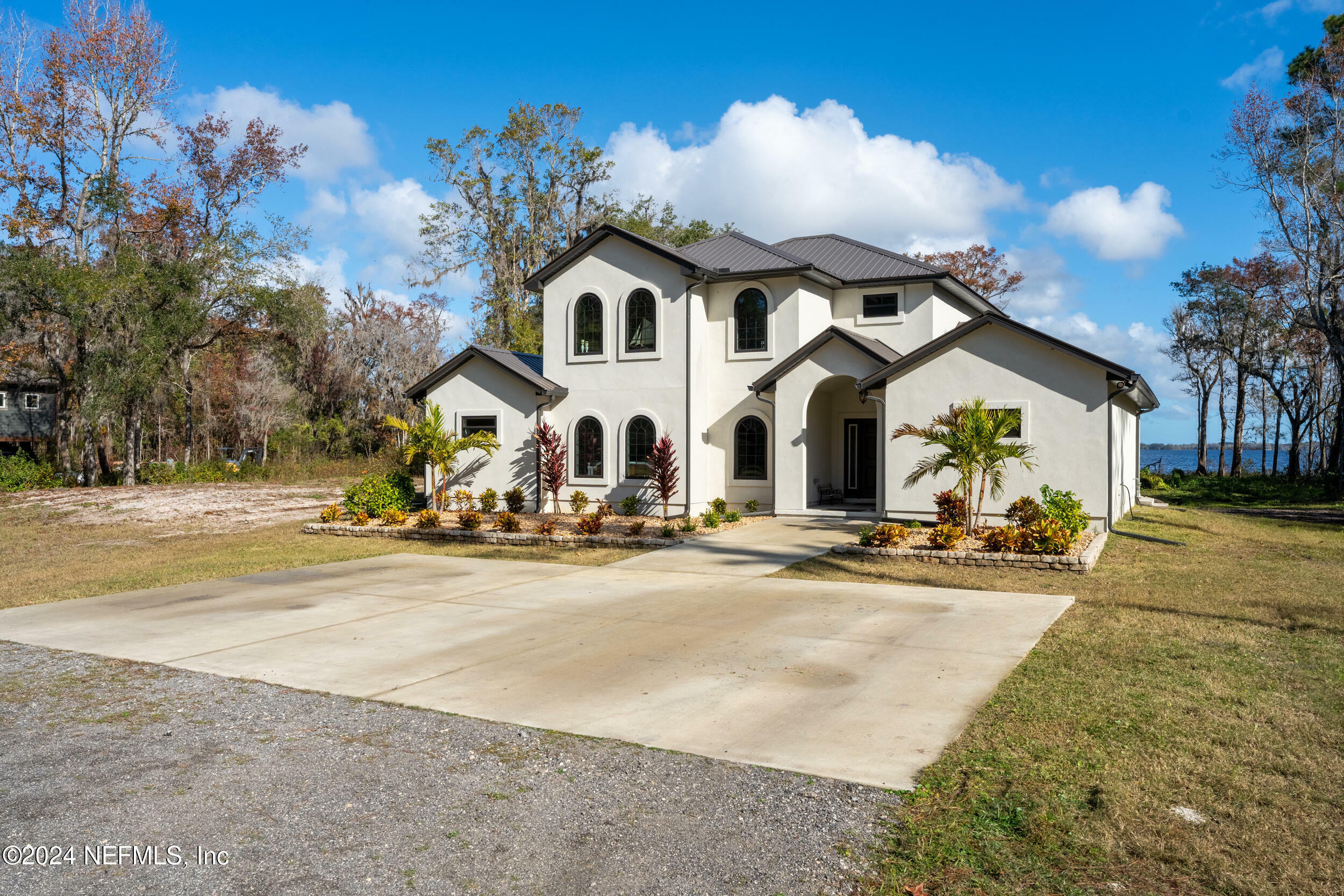 Property Photo:  770 River Mist Bend  FL 32177 