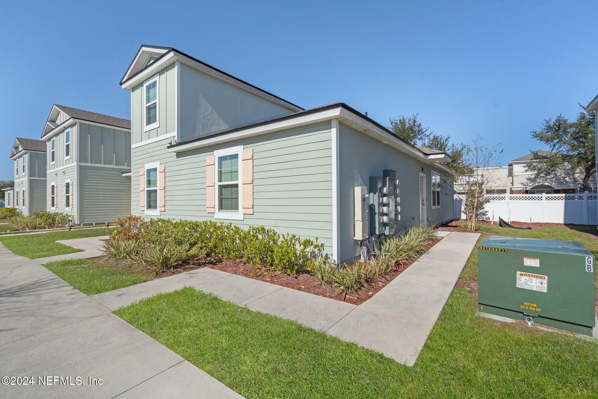 Property Photo:  3964 Village View Lane  FL 32065 