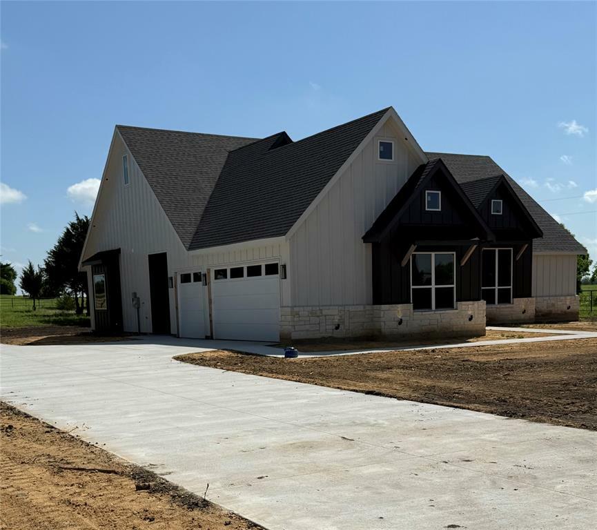 Property Photo: 440 Robnett Road TX 75165
