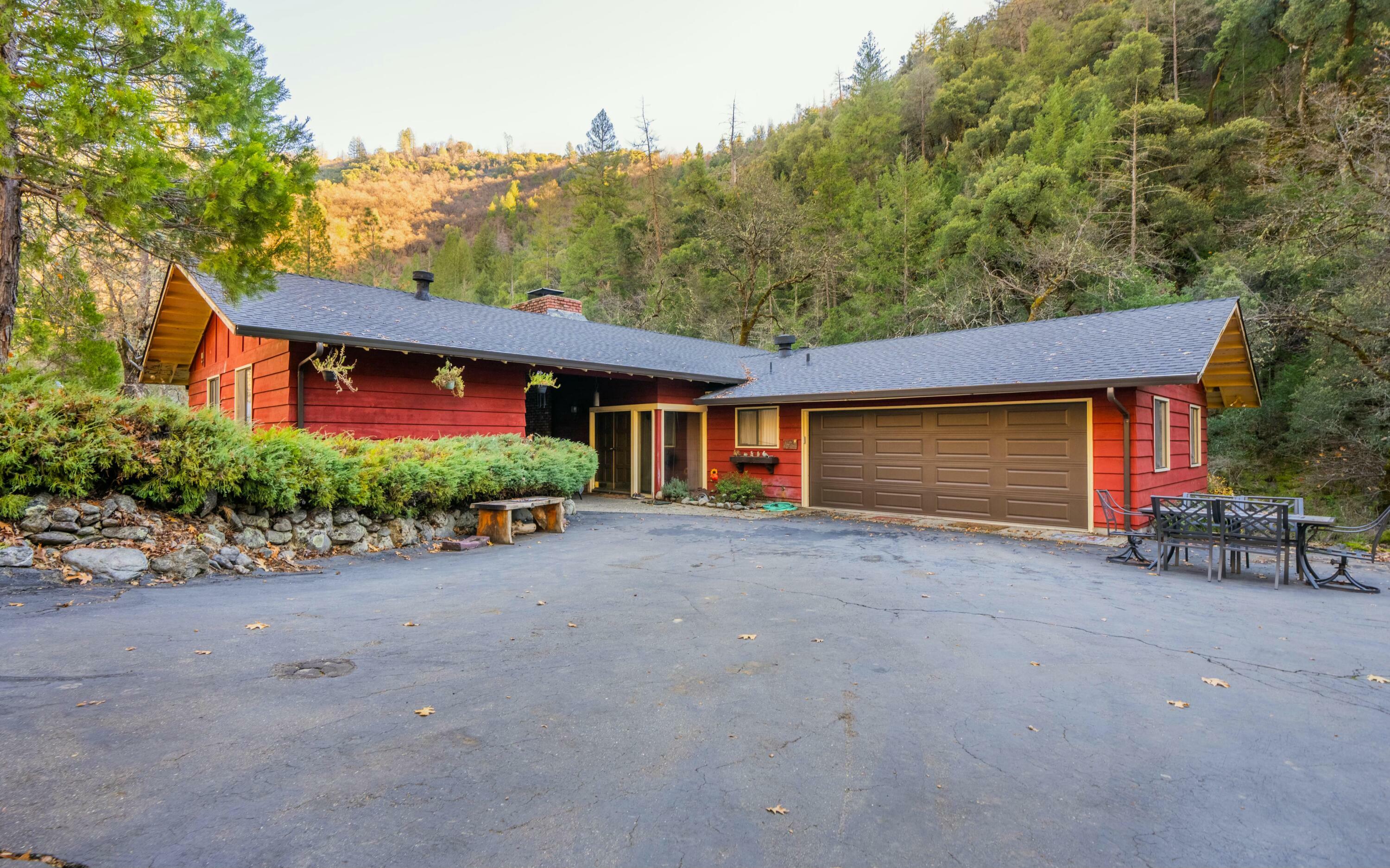 Property Photo:  17103 Trinity Mountain Road  CA 96033 