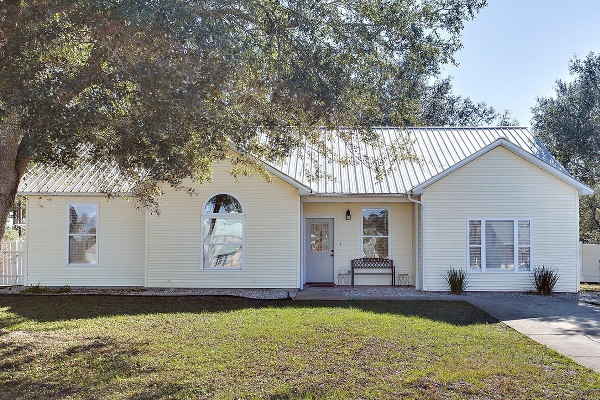 Property Photo:  670 Cypress Lane  FL 32328 