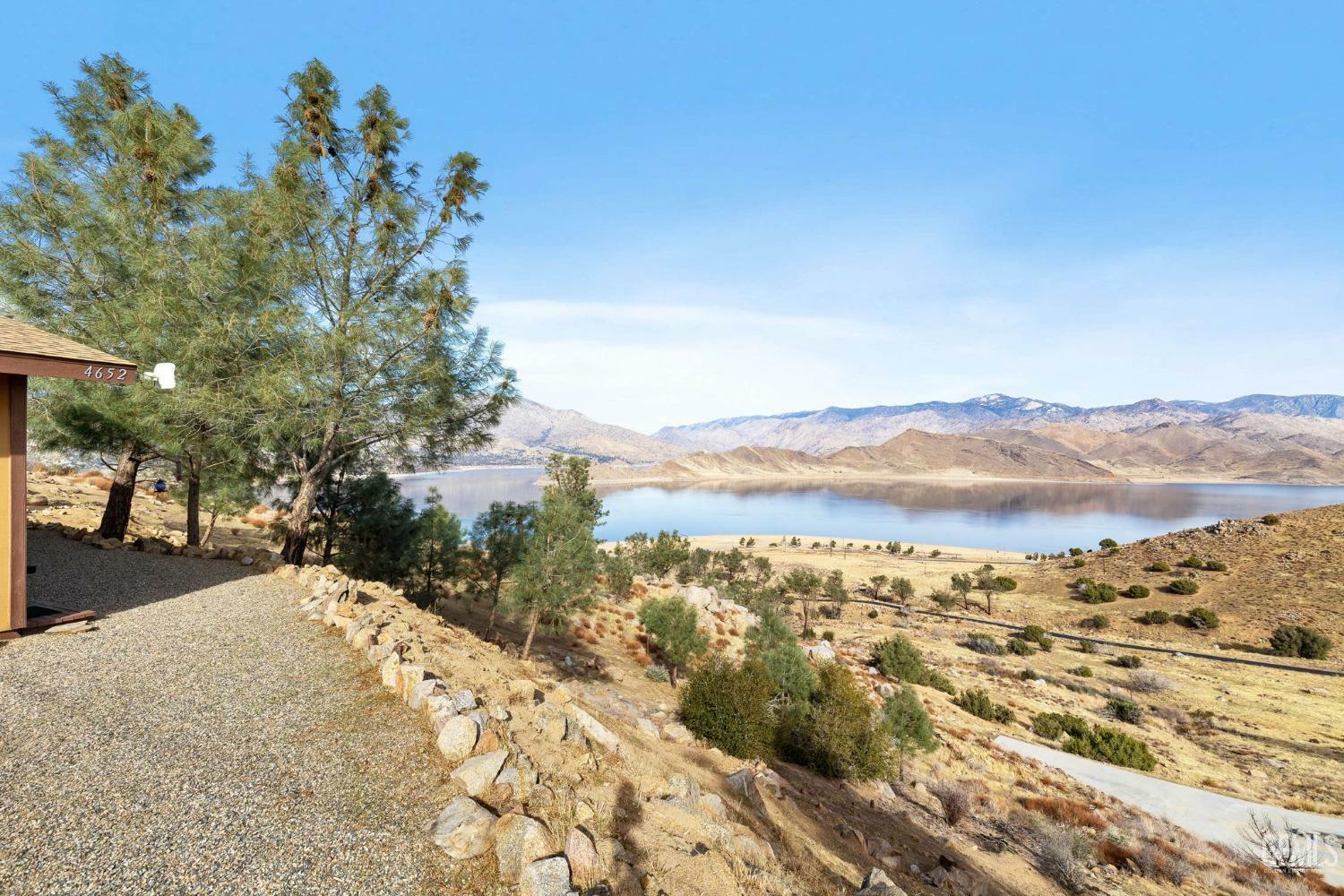 4652 Falcon Drive  Lake Isabella CA 93240 photo