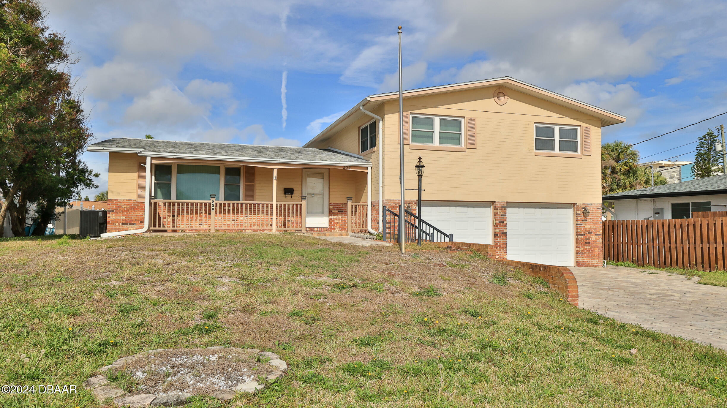 Property Photo:  209 Standish Drive  FL 32176 