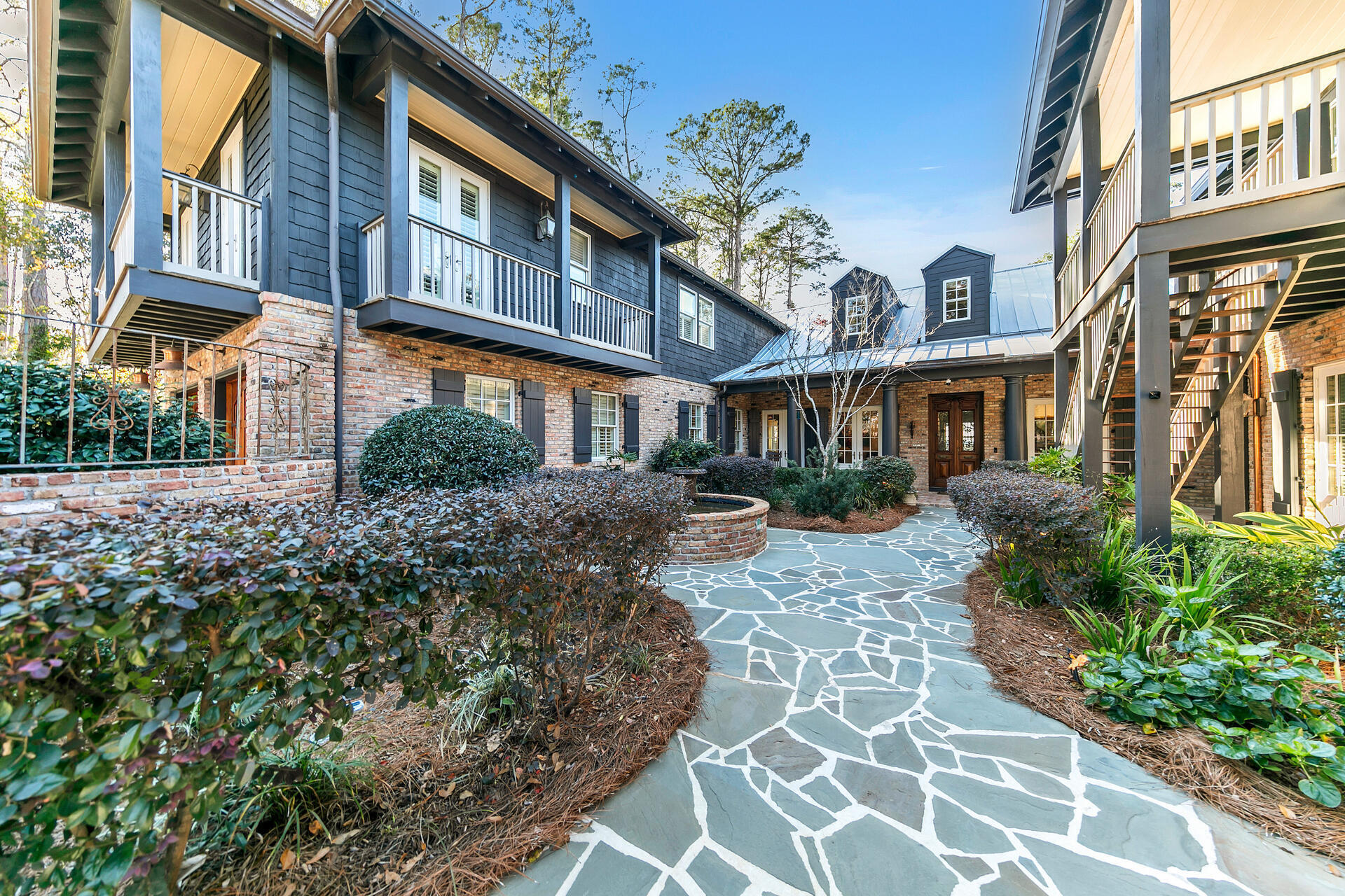 Property Photo: 389 Driftwood Point Road FL 32459
