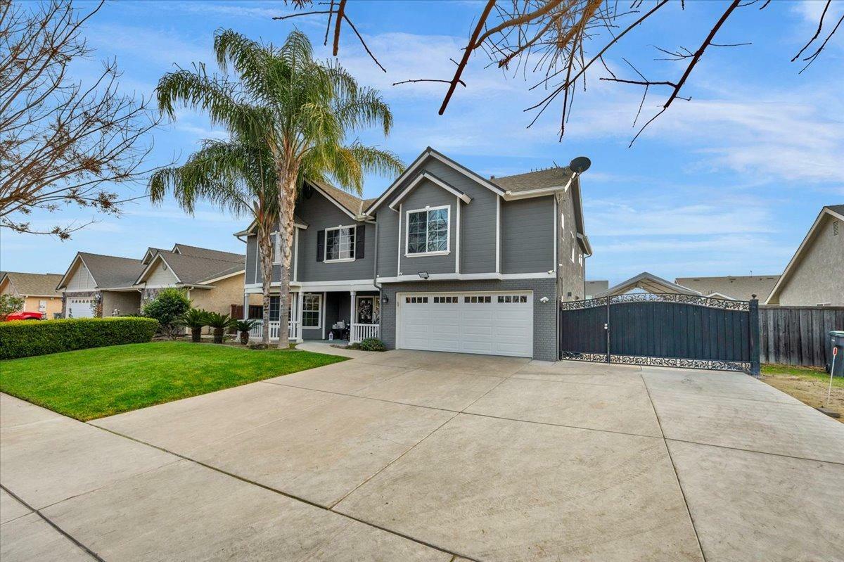 Property Photo:  15947 W C Street  CA 93630 