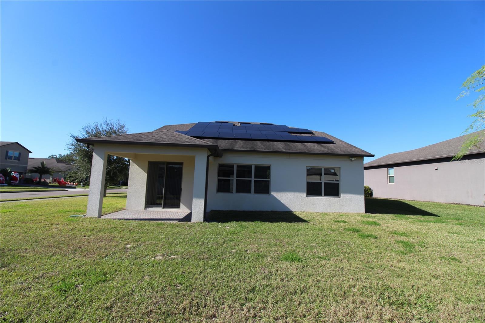 Property Photo: 684 Bishop Bay Loop FL 32712