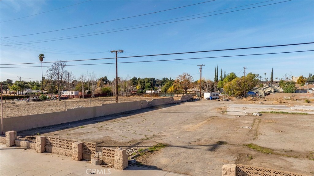 Property Photo:  1708 N Mount Vernon Avenue  CA 92411 