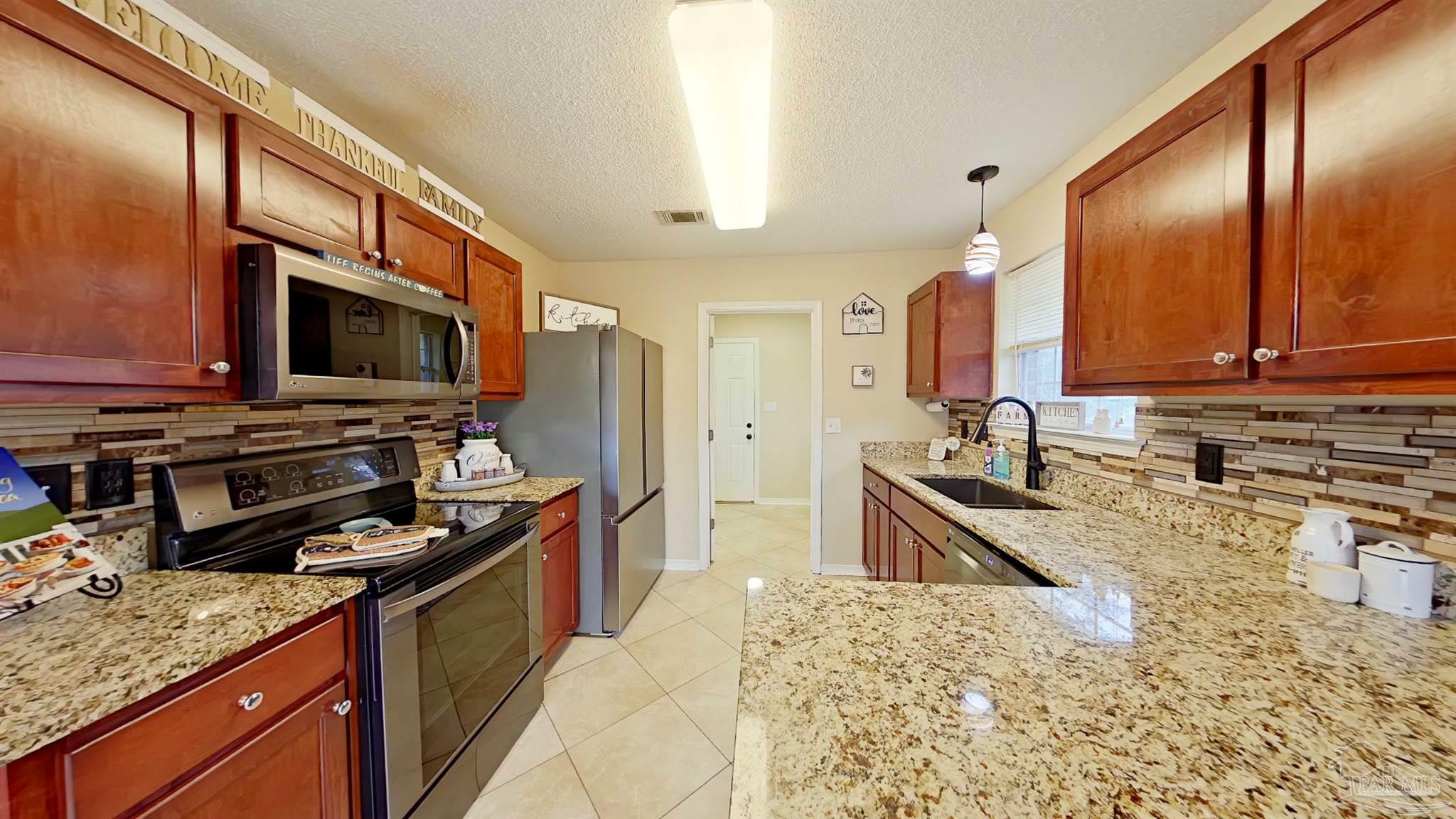 Property Photo:  2821 Shoni Dr  FL 32566 