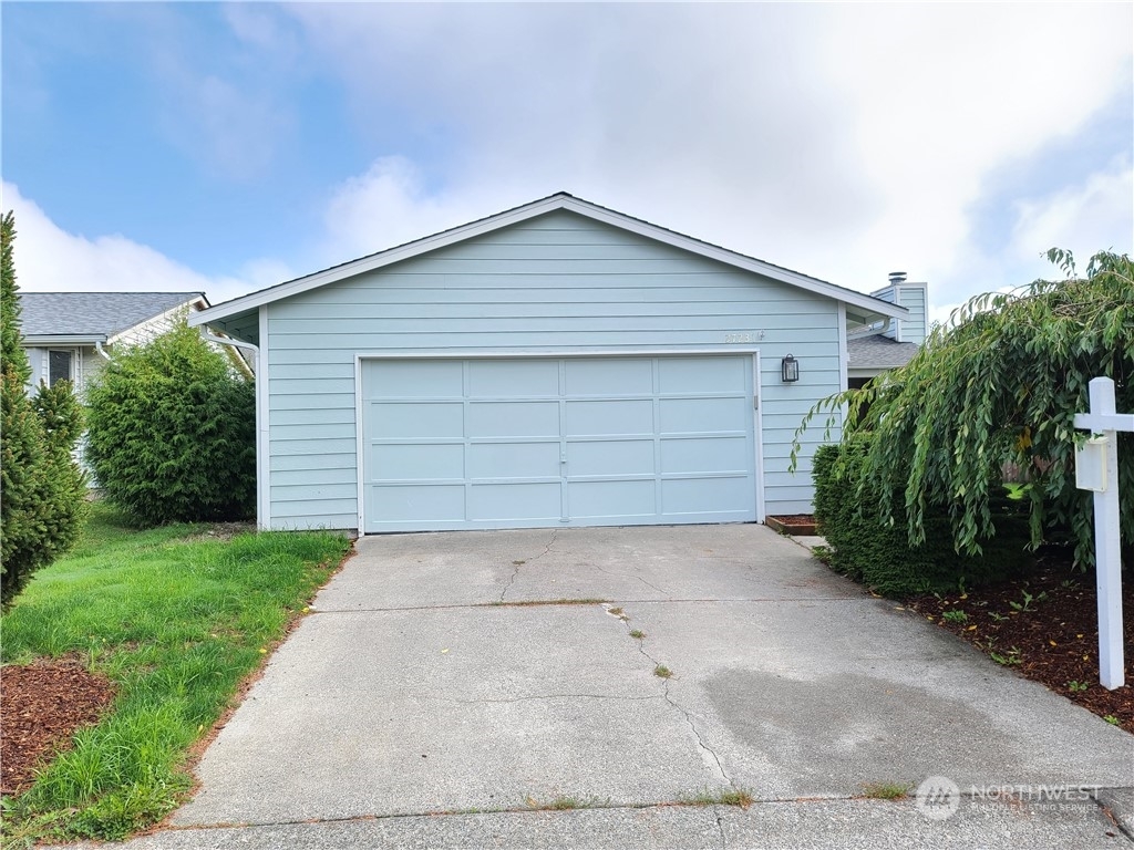 Property Photo:  27231  Manor Place NW  WA 98292 