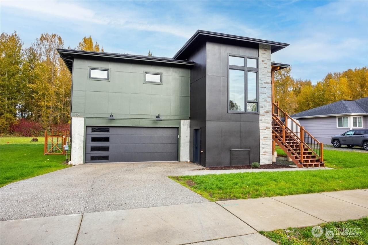 Property Photo: 708 Garfeild Street WA 98295