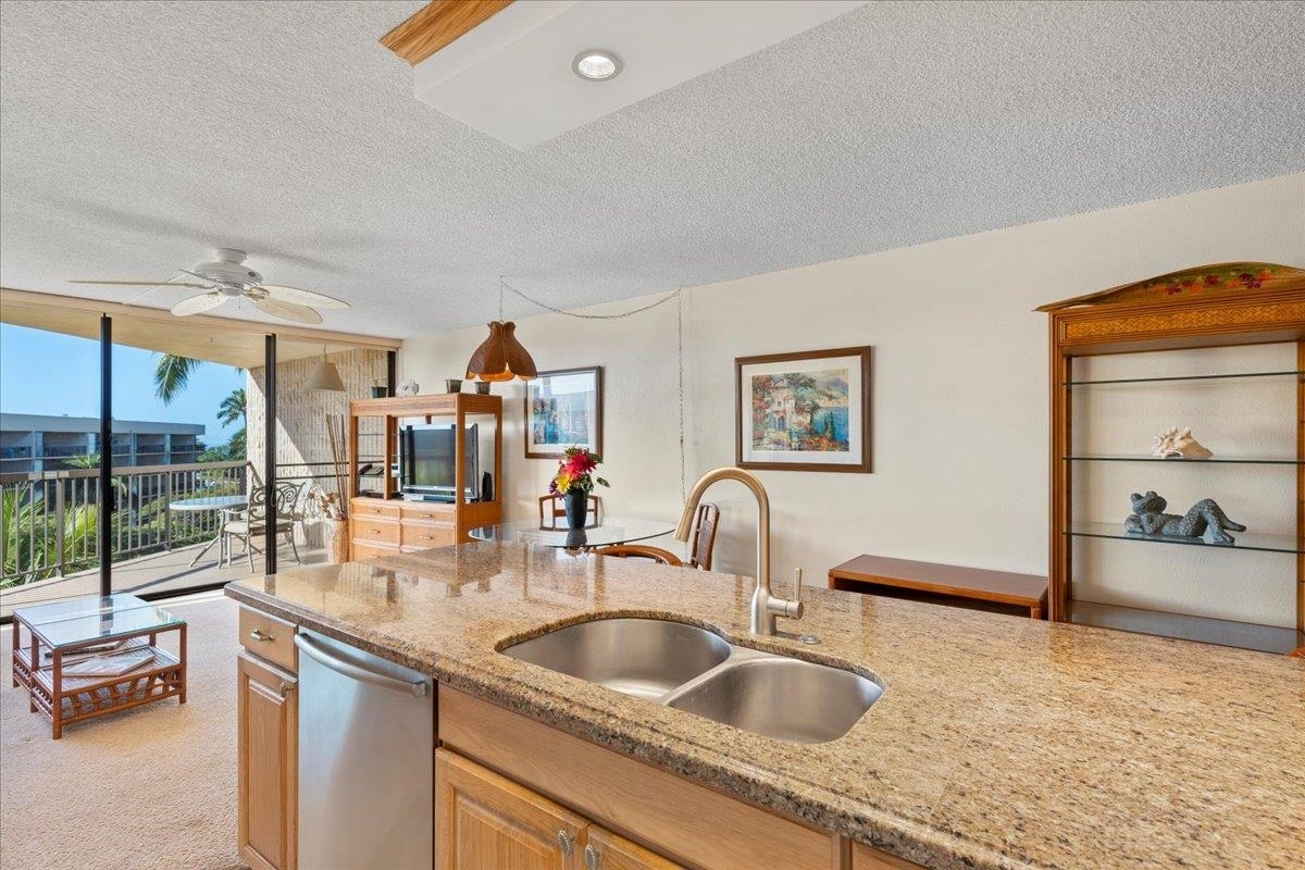 Property Photo:  1032 S Kihei Rd A-505  HI 96753 