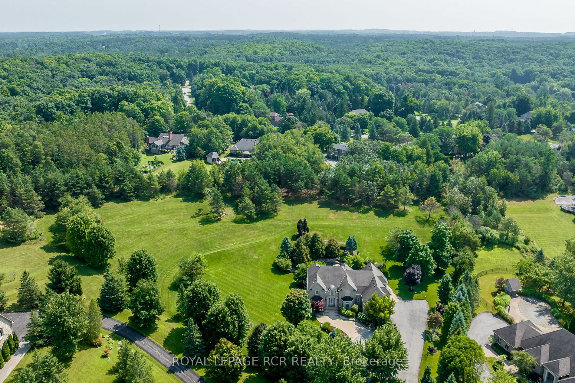 Property Photo:  30 Sandy Ridge Crt  ON L4A 2L4 