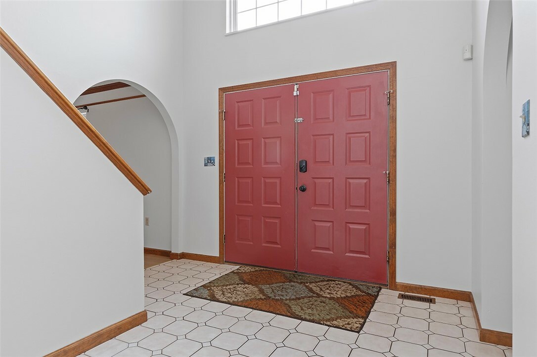 Property Photo:  135 Briwood Dr  PA 15317 