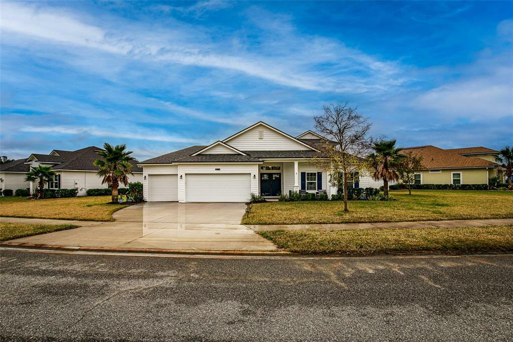 Property Photo: 95220 Snapdragon Drive FL 32034