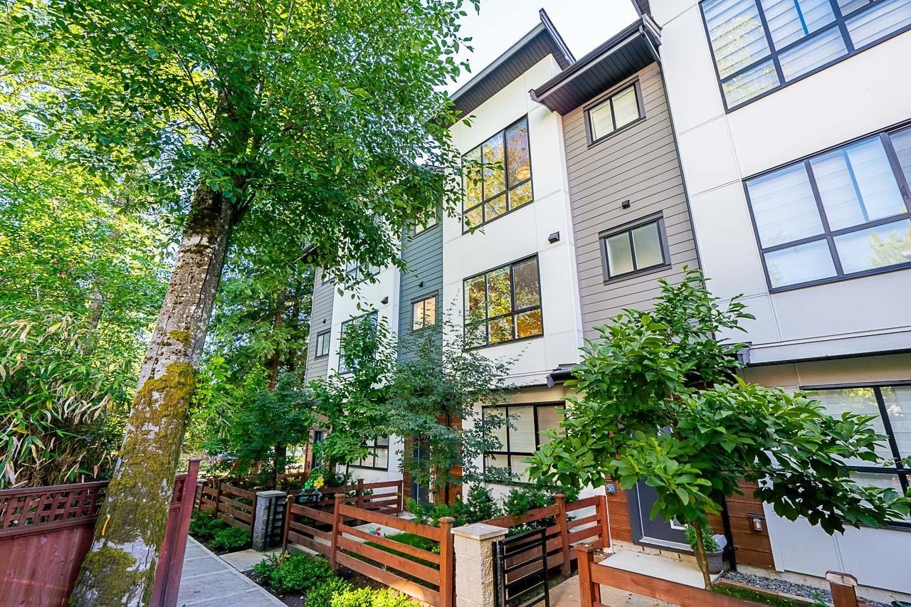 Photo de la propriété: 7177 194A Street 53 BC V4N 1N3