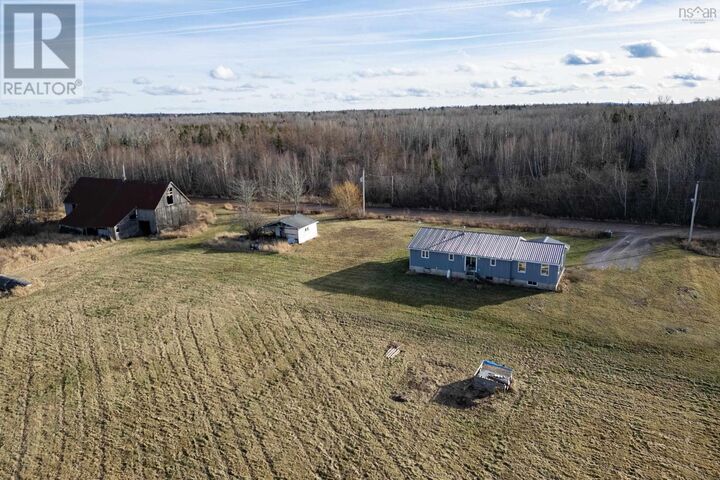 Property Photo:  941 Hartford Road  NS B0K 1M0 