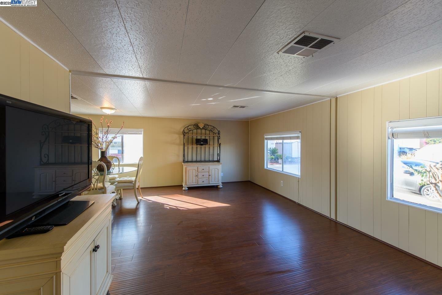 Property Photo:  63 Palm Drive  CA 94587 