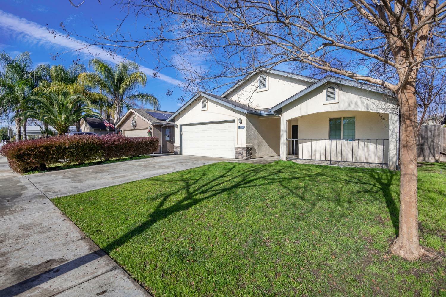 Property Photo:  9189 E Buena Vista Avenue  CA 93292 