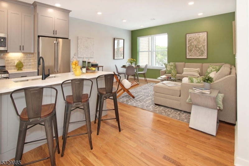 660 Bloomfield Ave, Unit 405  Bloomfield Twp. NJ 07003 photo