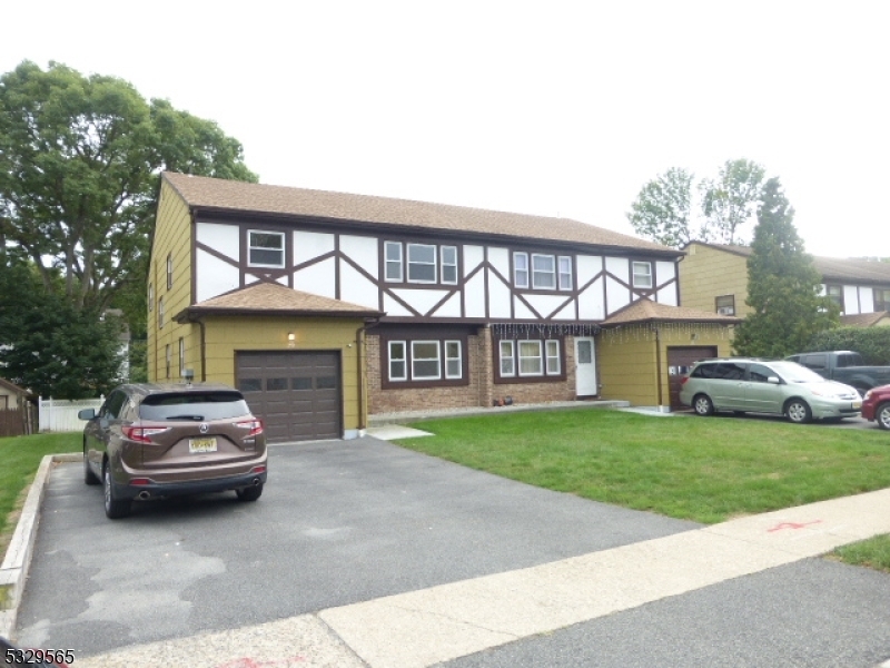 Property Photo:  29 Oxford Rd  NJ 07885 