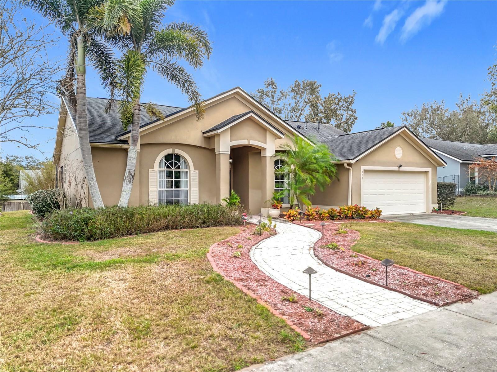 Property Photo:  823 Elm Forest Drive  FL 34715 