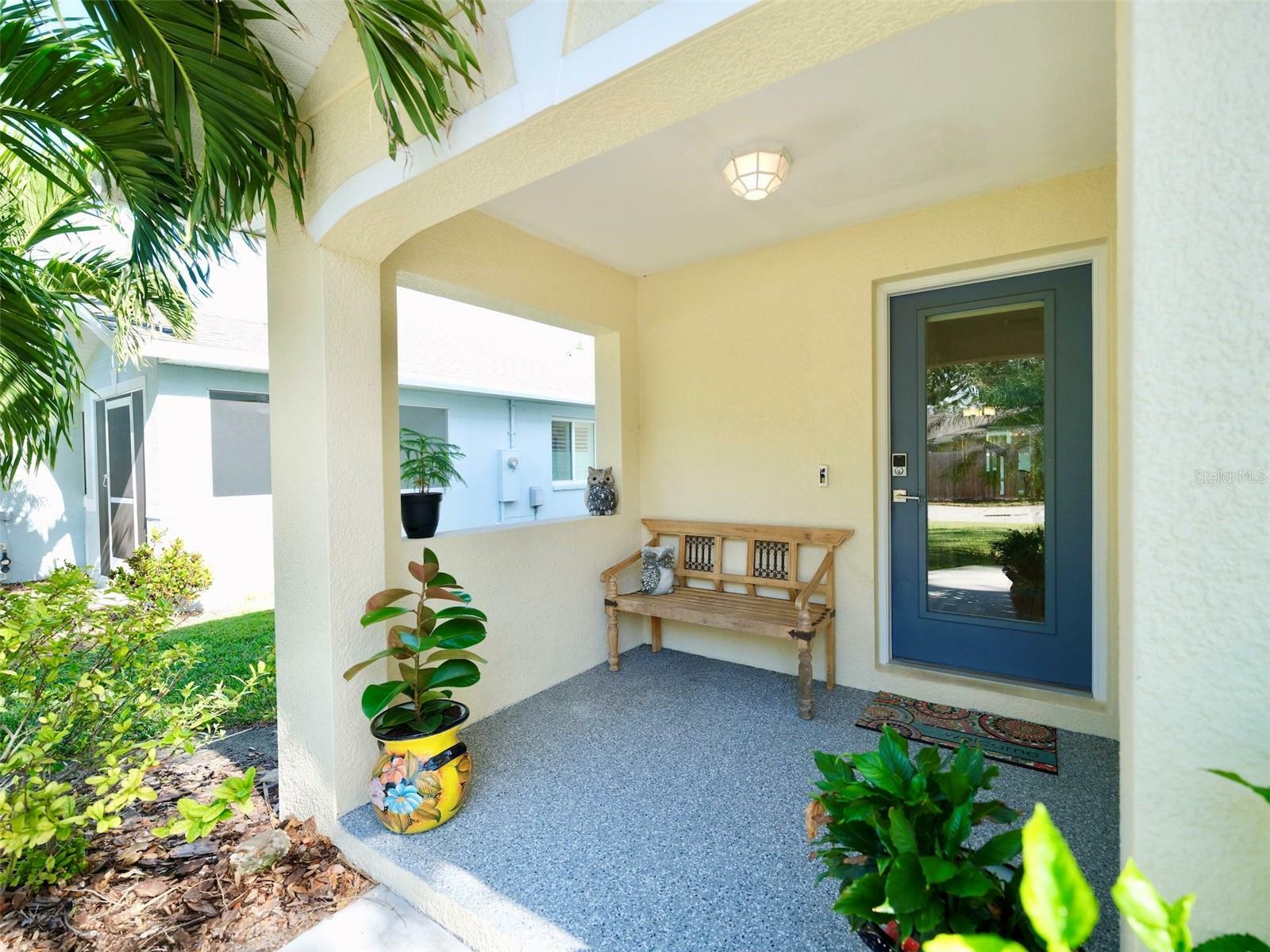 Property Photo:  1957 Whitney Oaks Boulevard  FL 33760 