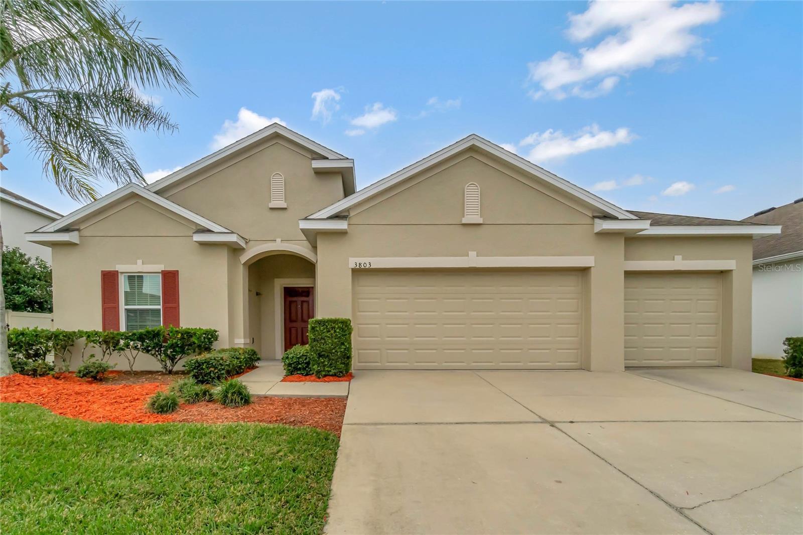 Property Photo: 3803 Wind Dancer Circle FL 34772