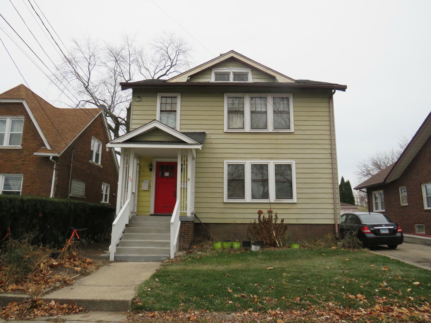 Property Photo:  35 Philippa Avenue  IL 60085 