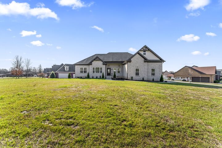 Property Photo:  510 Apple Blossom Trl  TN 37160 