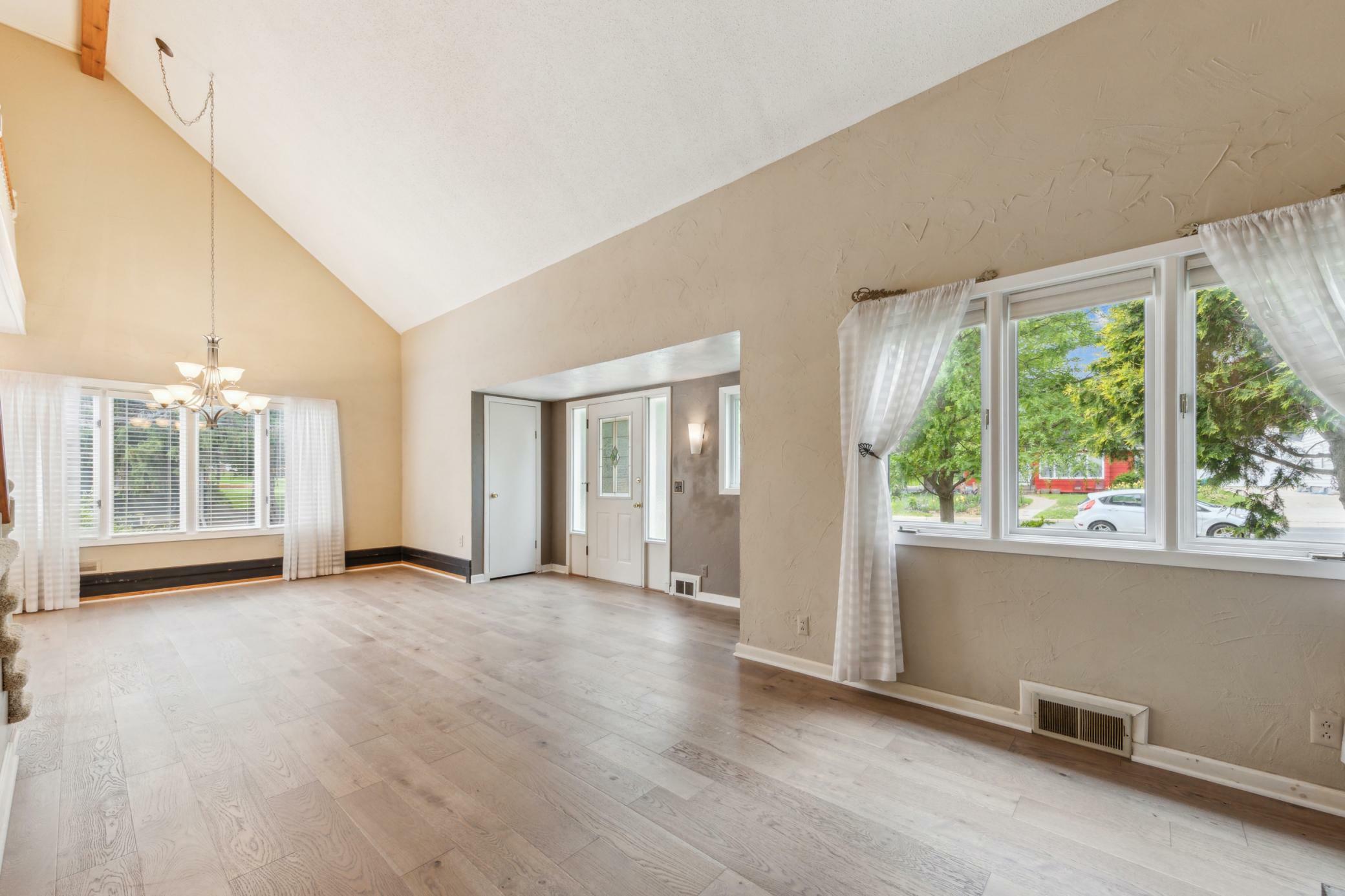 Property Photo: 5945 Kellogg Avenue MN 55424