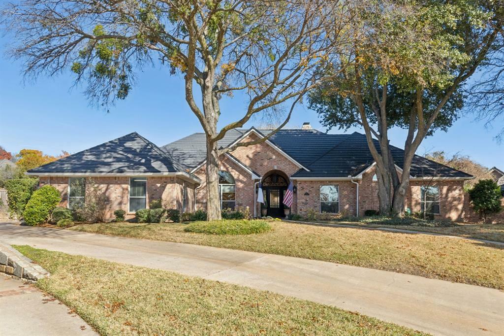 Property Photo:  2 La Costa Court  TX 75034 