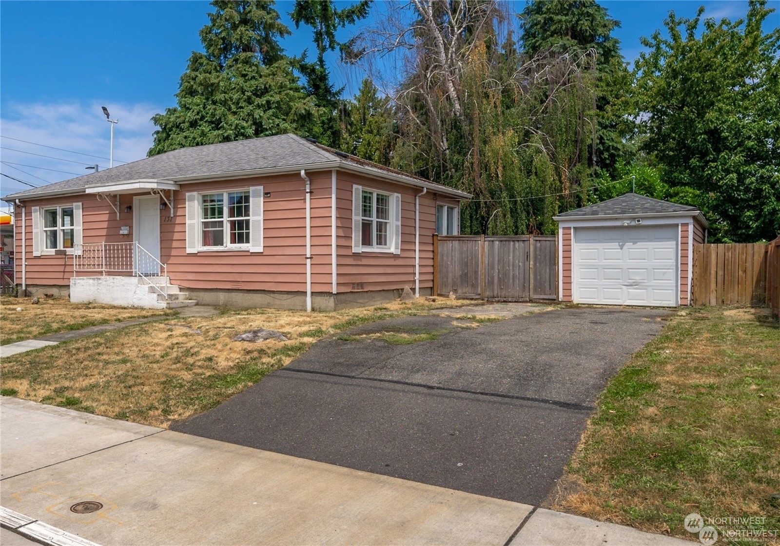 Property Photo:  131 S 64th Street  WA 98408 