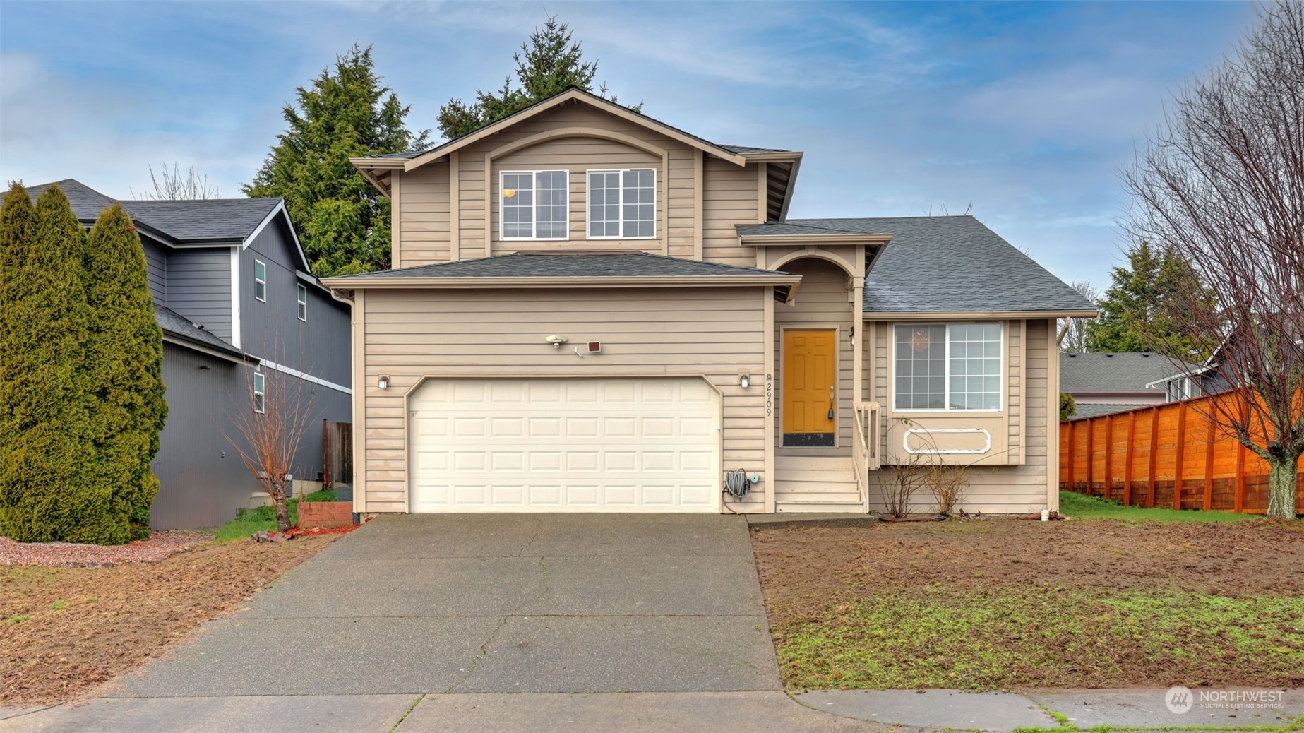 Property Photo:  2909  47th Street NE  WA 98422 