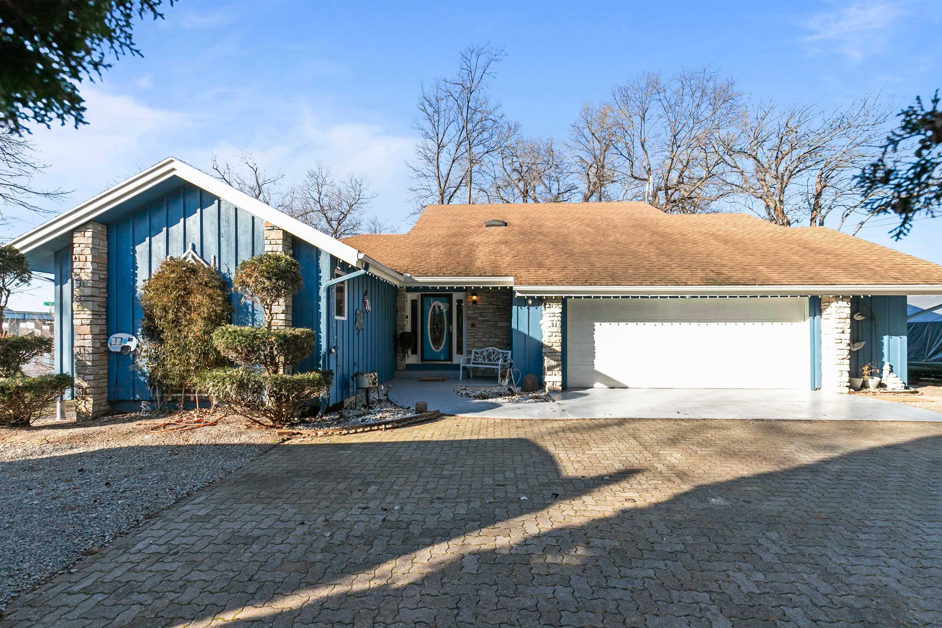 Property Photo:  1096 Lakeshore Drive  WI 54952 