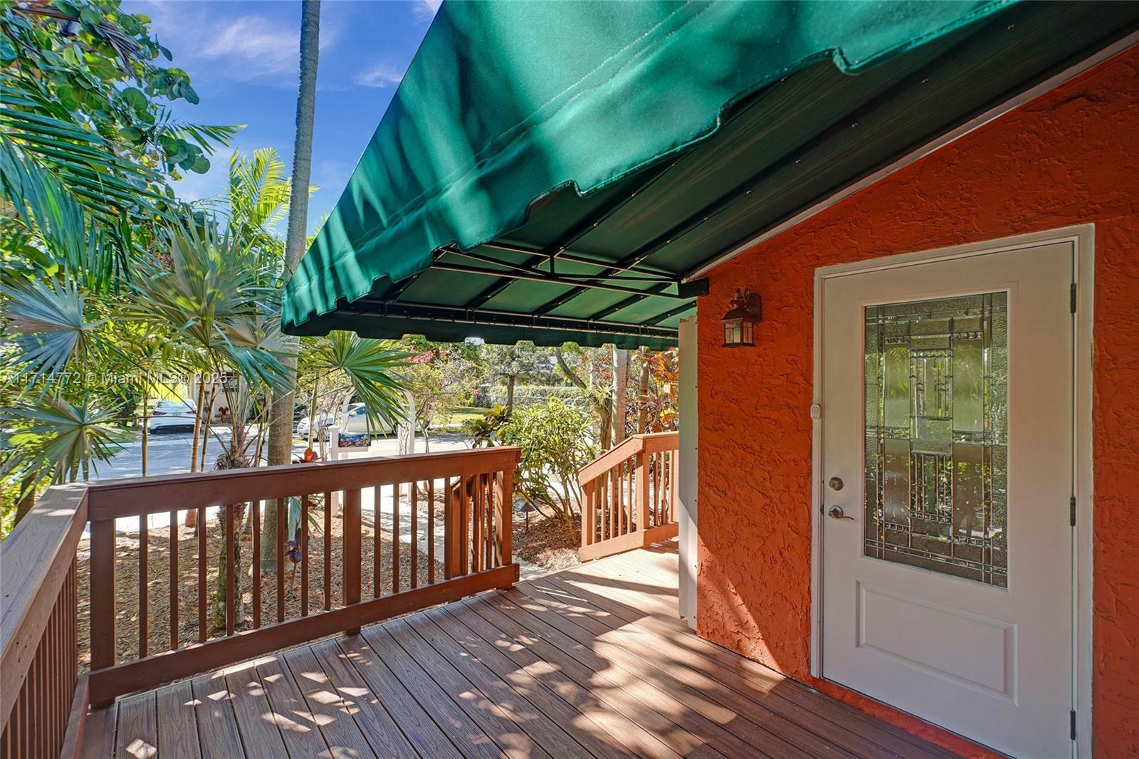 Property Photo:  1445 Jackson St  FL 33020 